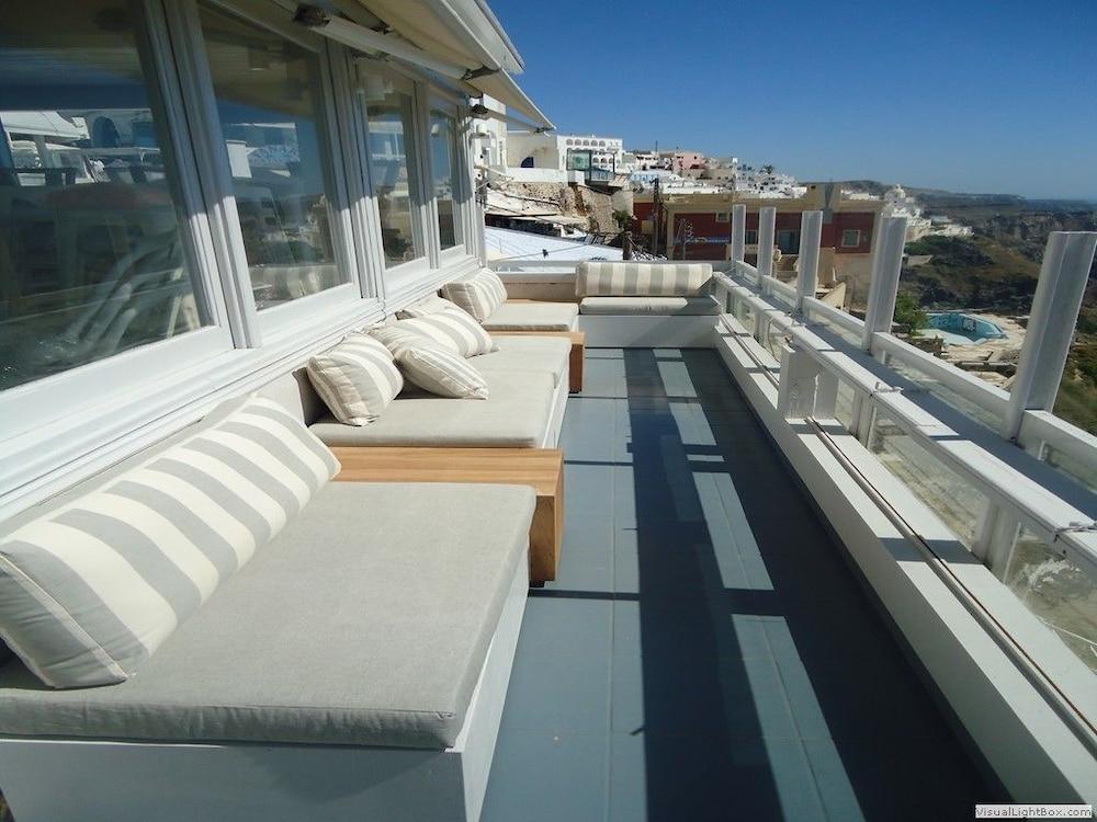 Hotel Porto Carra à Fira  Extérieur photo