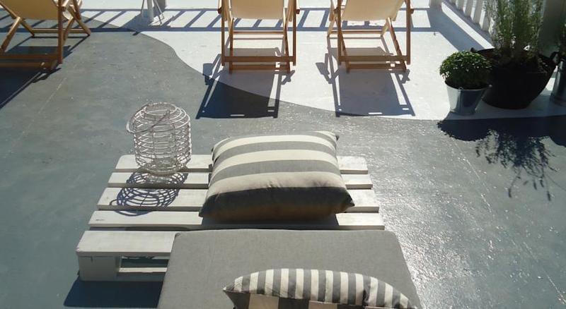 Hotel Porto Carra à Fira  Extérieur photo